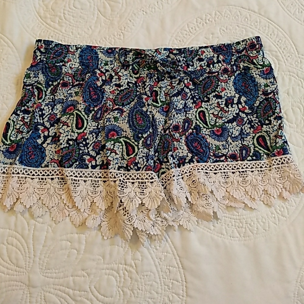 Paisley and Lace Shorts- Sz L